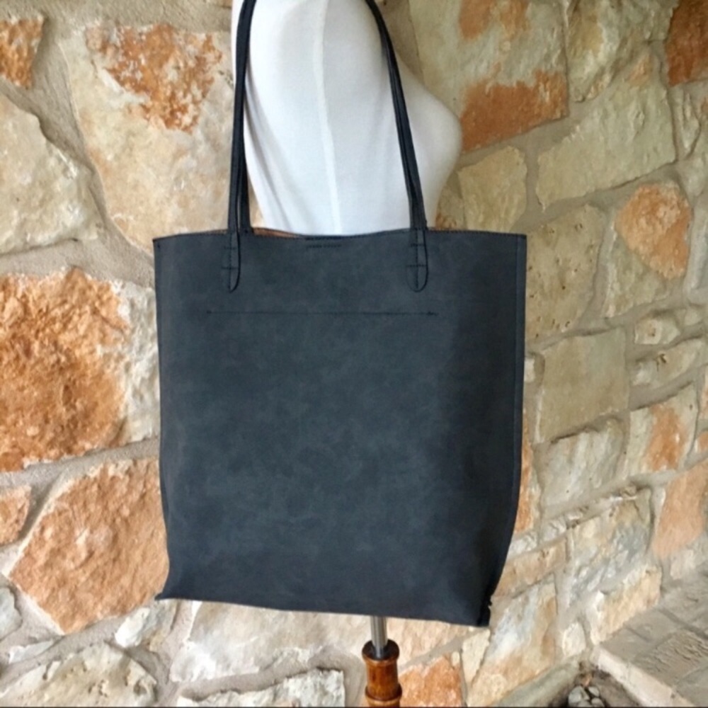 Anthropologie Alice Springs Tote Bag in Black - Picture 3 of 6